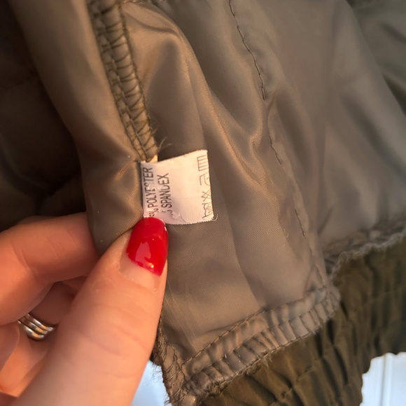 Quilted Olive Green Bomber Jacket Women's Size Medium - Picture 5 of 5